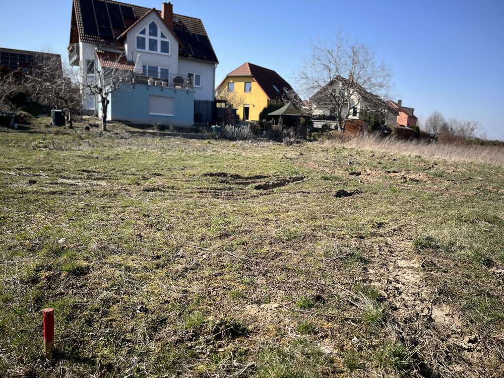 Thumbnail-Grundstück zu verkaufen in Bannewitz 215.000,00 € 658 m²
