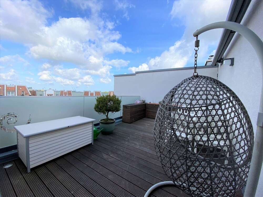 Thumbnail-Wohnung zum Mieten in Rostock 2.349,00 € 174 m²