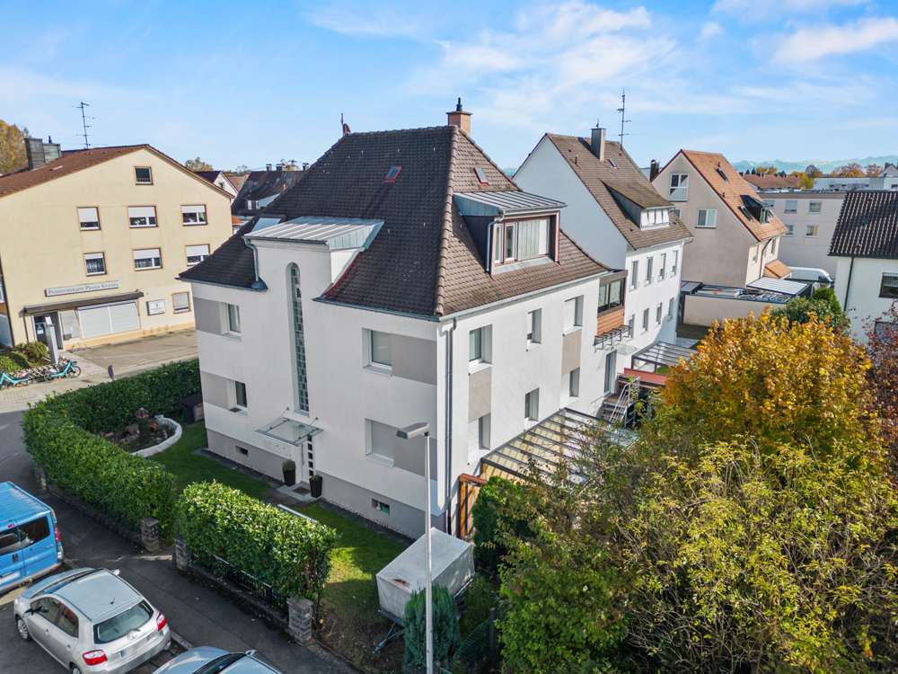 Thumbnail-Wohnung zum Kaufen in Friedrichshafen 240.000,00 € 75 m²