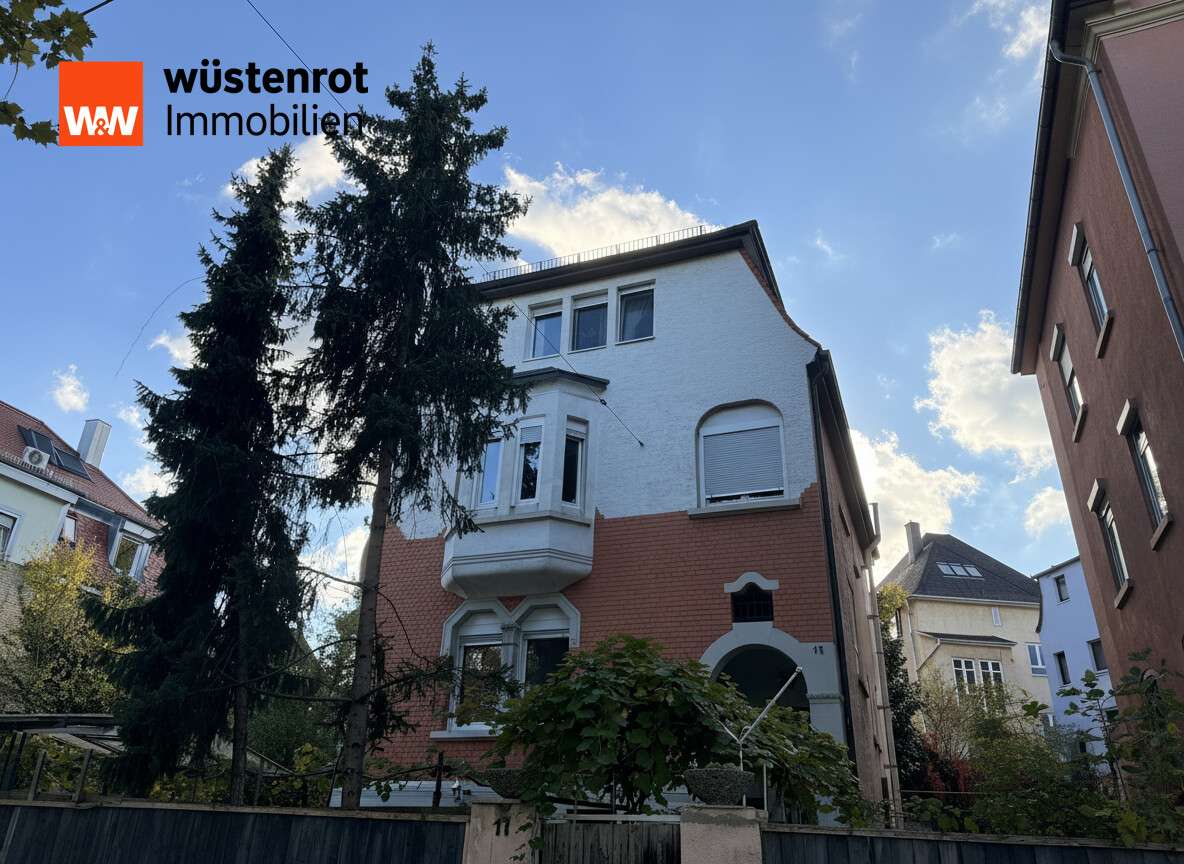 Thumbnail-Haus zum Kaufen in Stuttgart Zuffenhausen 795.000,00 € 210 m²