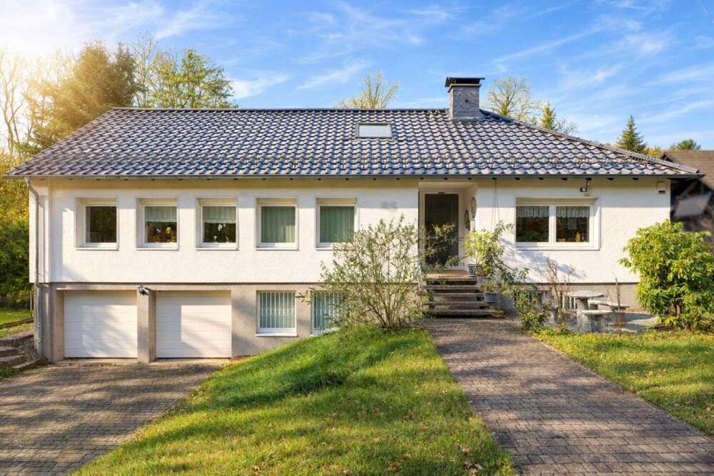 Thumbnail-Haus zum Kaufen in Langelsheim 430.000,00 € 270 m²