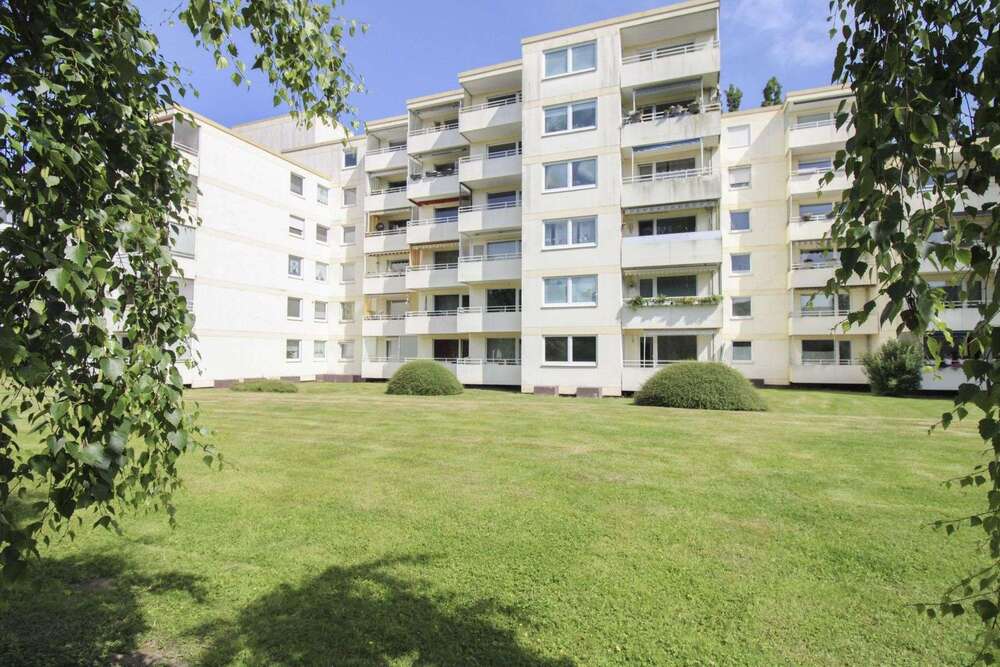 Thumbnail-Wohnung zum Kaufen in Bremen 129.900,00 € 58.48 m²