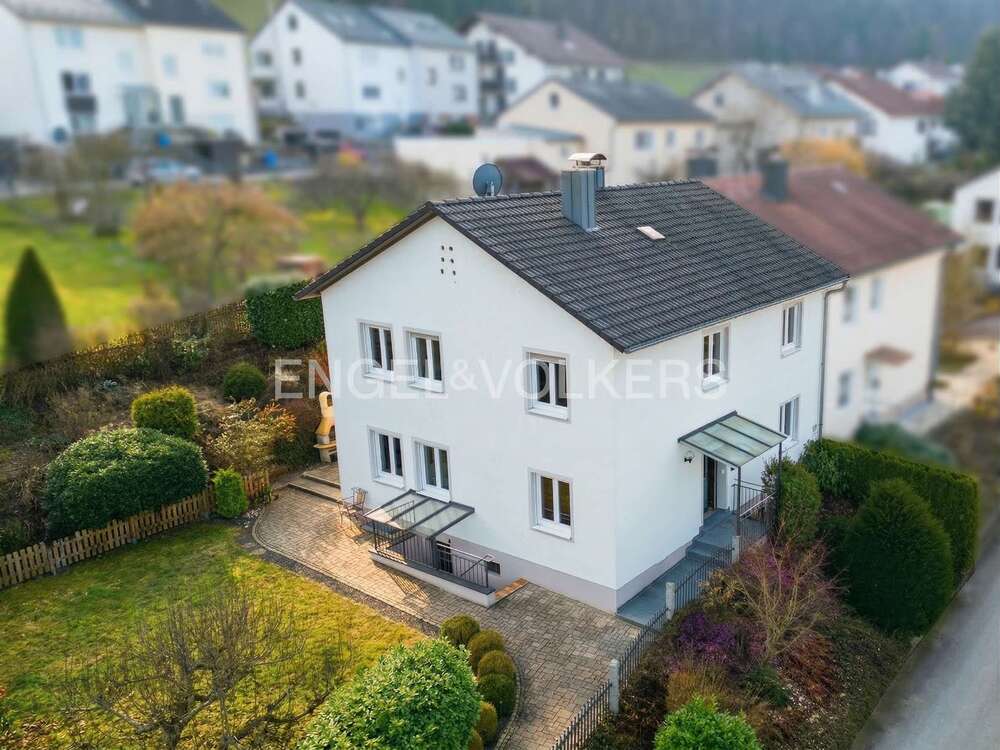 Thumbnail-Haus zum Kaufen in Kelheim 449.000,00 € 142 m²