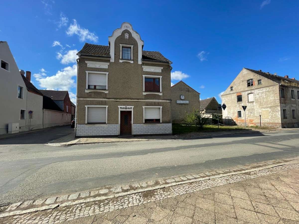 Thumbnail-Haus zum Kaufen in WittstockDosse Freyenstein Freyenstein 89.000,00 € 140 m²