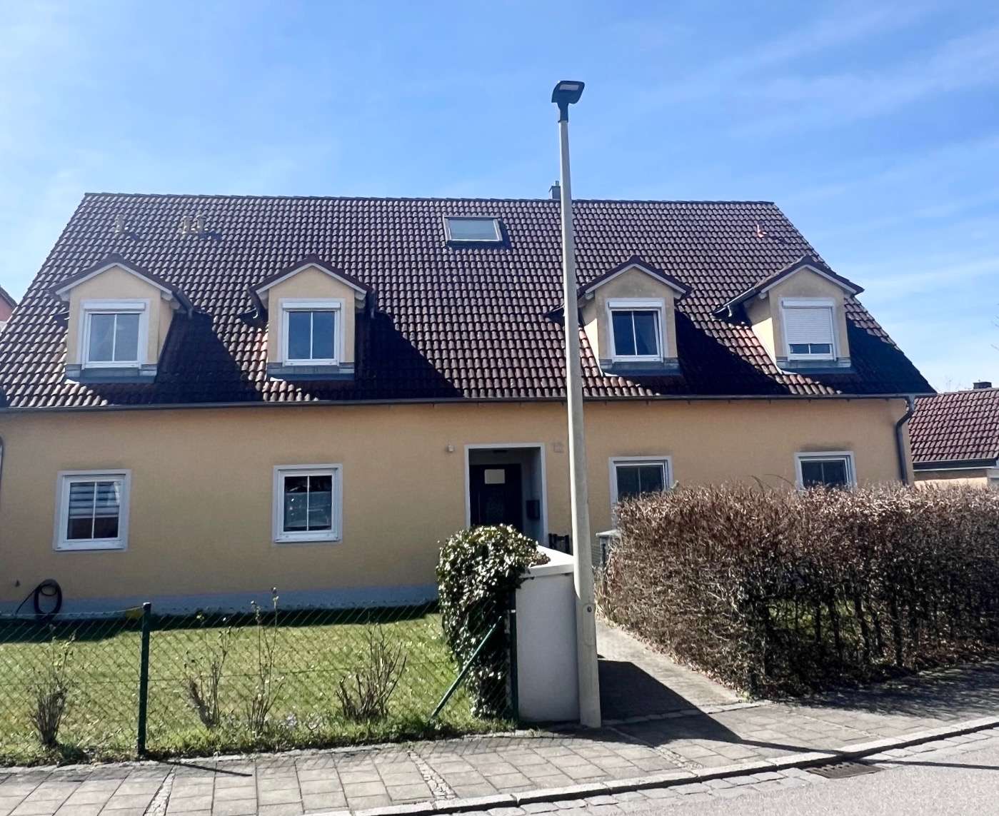 Thumbnail-Wohnung zum Mieten in Zeitlarn 900,00 € 84 m²