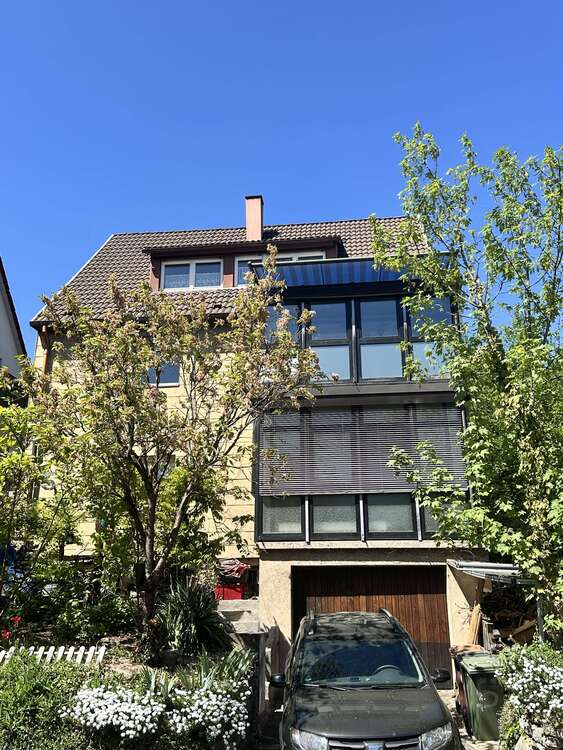 Thumbnail-Haus zum Kaufen in Stuttgart 490.000,00 € 180 m²