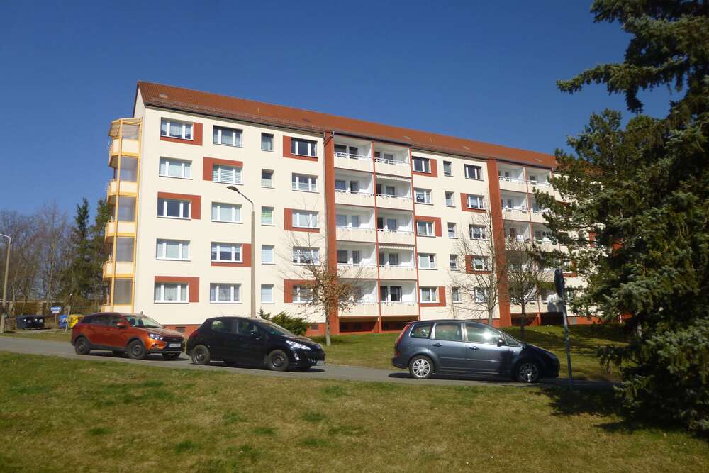 Thumbnail-Wohnung zum Mieten in Lichtenstein 278,62 € 48.88 m²
