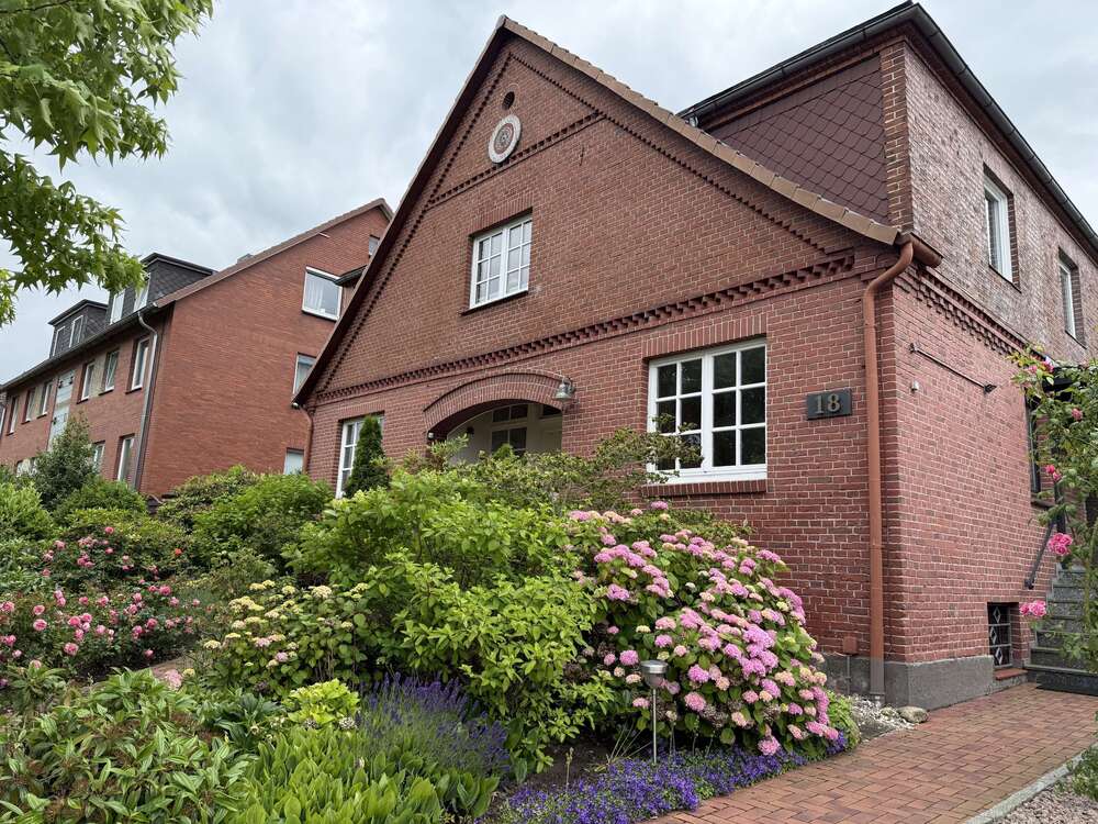 Thumbnail-Wohnung zum Mieten in Gehrden 1.650,00 € 150 m²