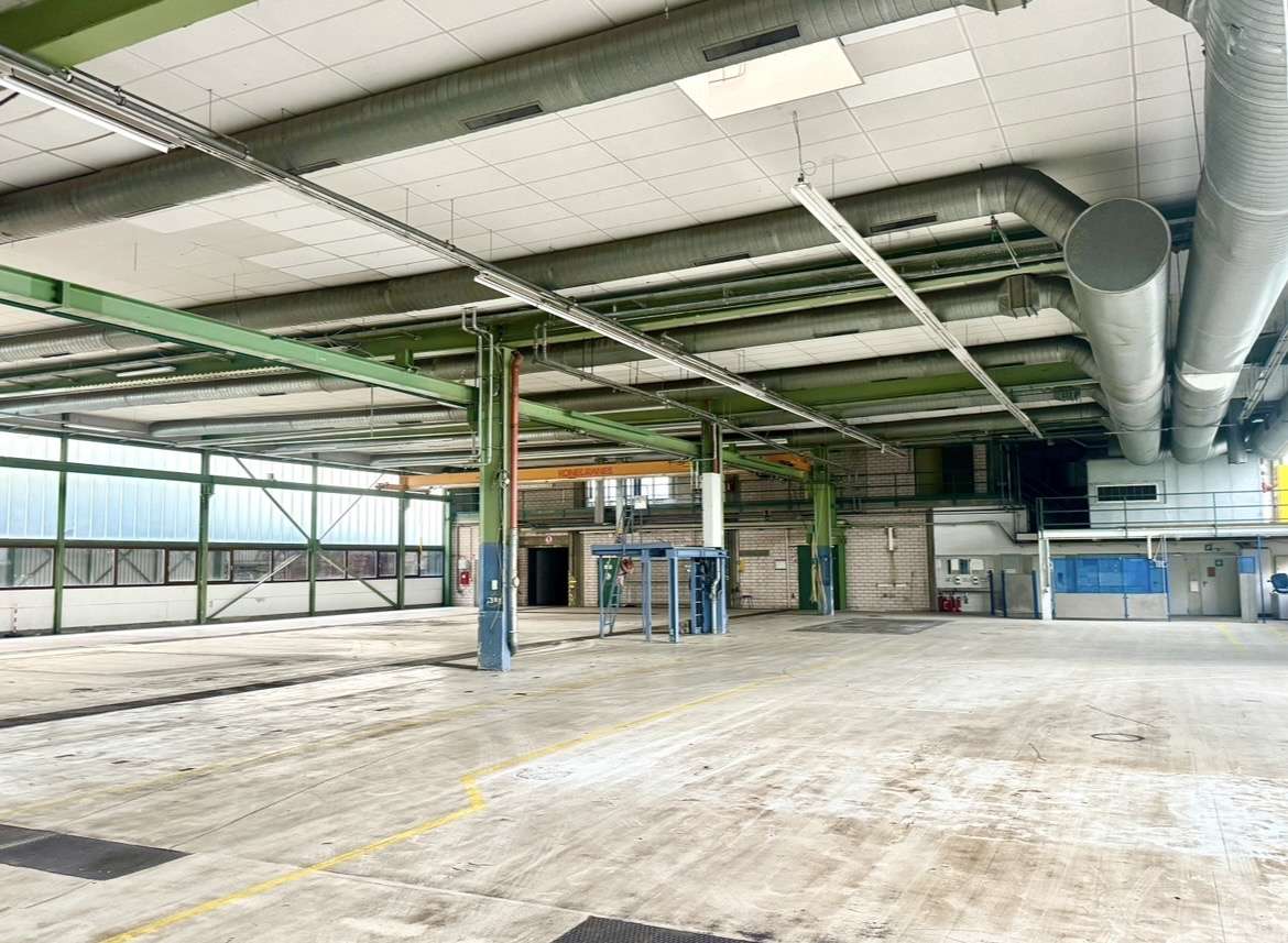 Thumbnail-Halle in Langenzenn 7.500,00 € 2000 m²