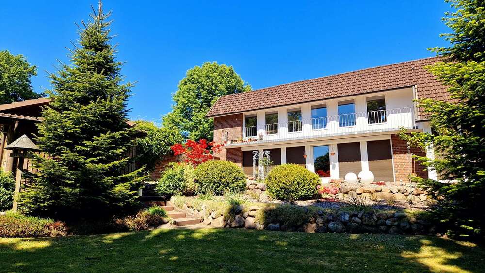 Thumbnail-Haus zum Kaufen in Hamdorf 429.000,00 € 215 m²