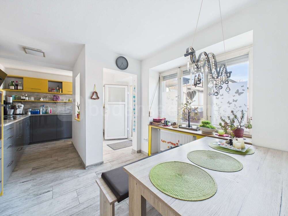 Thumbnail-Haus zum Kaufen in Mühlhausen-Ehingen 369.000,00 € 135 m²