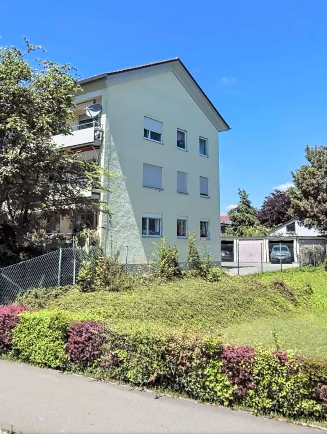 Thumbnail-Wohnung zum Kaufen in Friedrichshafen 359.000,00 € 98 m²