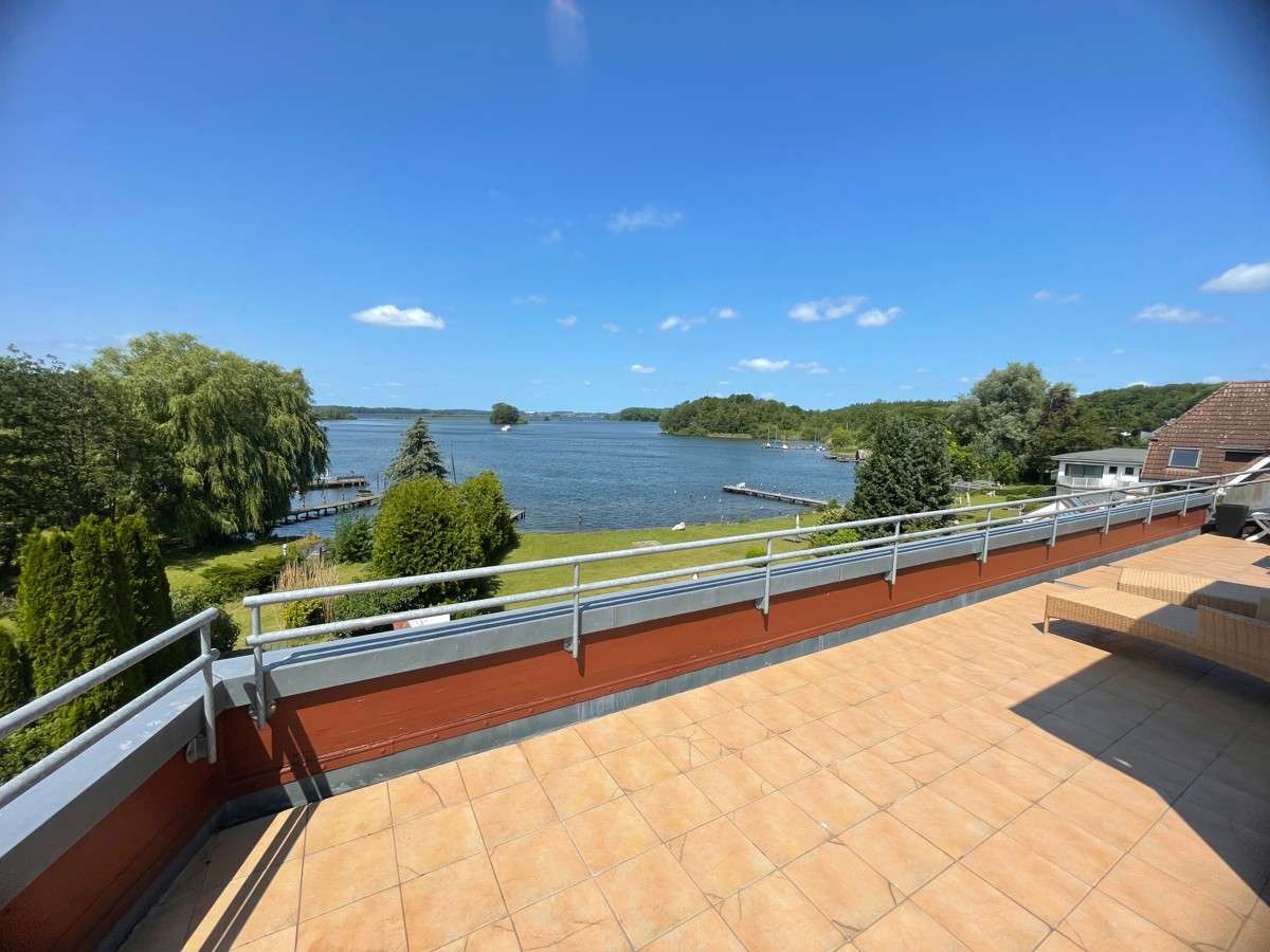 Thumbnail-Wohnung zum Kaufen in Bosau 660.000,00 € 154.31 m²