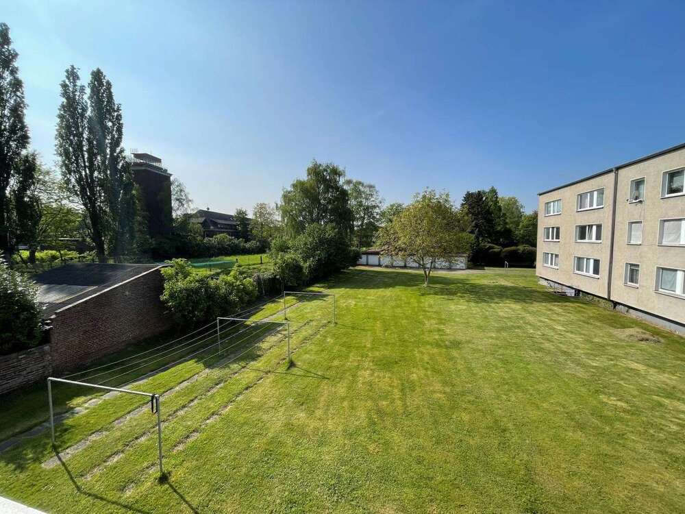 Thumbnail-Grundstück zu verkaufen in Duisburg 345.000,00 € 1800 m²