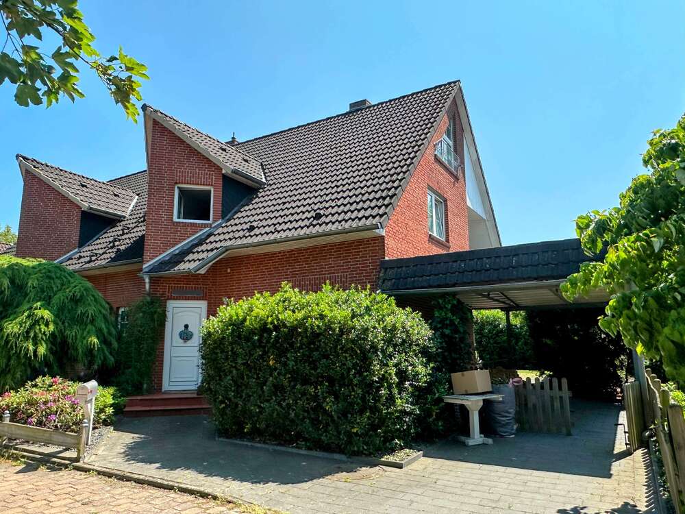 Thumbnail-Haus zum Mieten in Großburgwedel 1.850,00 € 145 m²