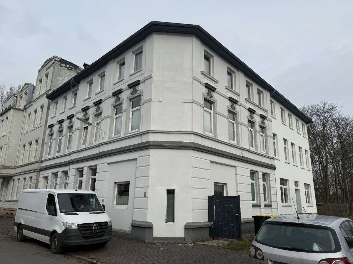 Thumbnail-Haus zum Kaufen in Wilhelmshaven 995.000,00 € 640 m²
