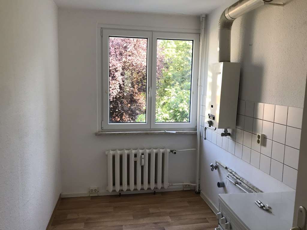 Thumbnail-Wohnung zum Mieten in Bernburg (Saale) 265,00 € 47.15 m²
