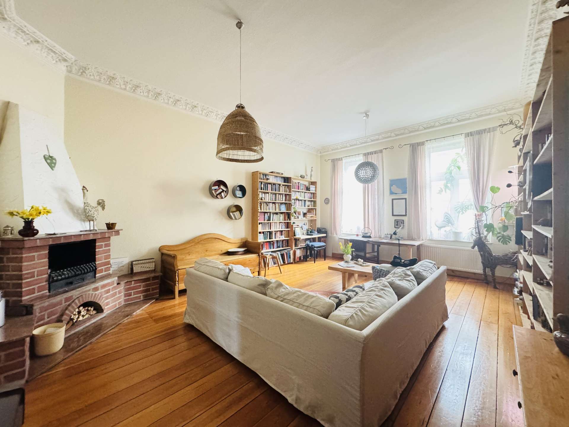 Thumbnail-Wohnung zum Kaufen in Schwerin 365.000,00 € 152.35 m²