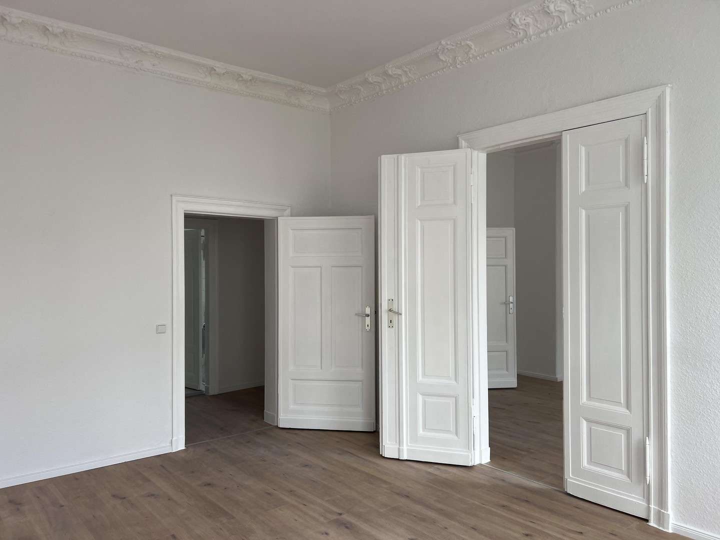 Thumbnail-Wohnung zum Mieten in Magdeburg 819,00 € 92 m²