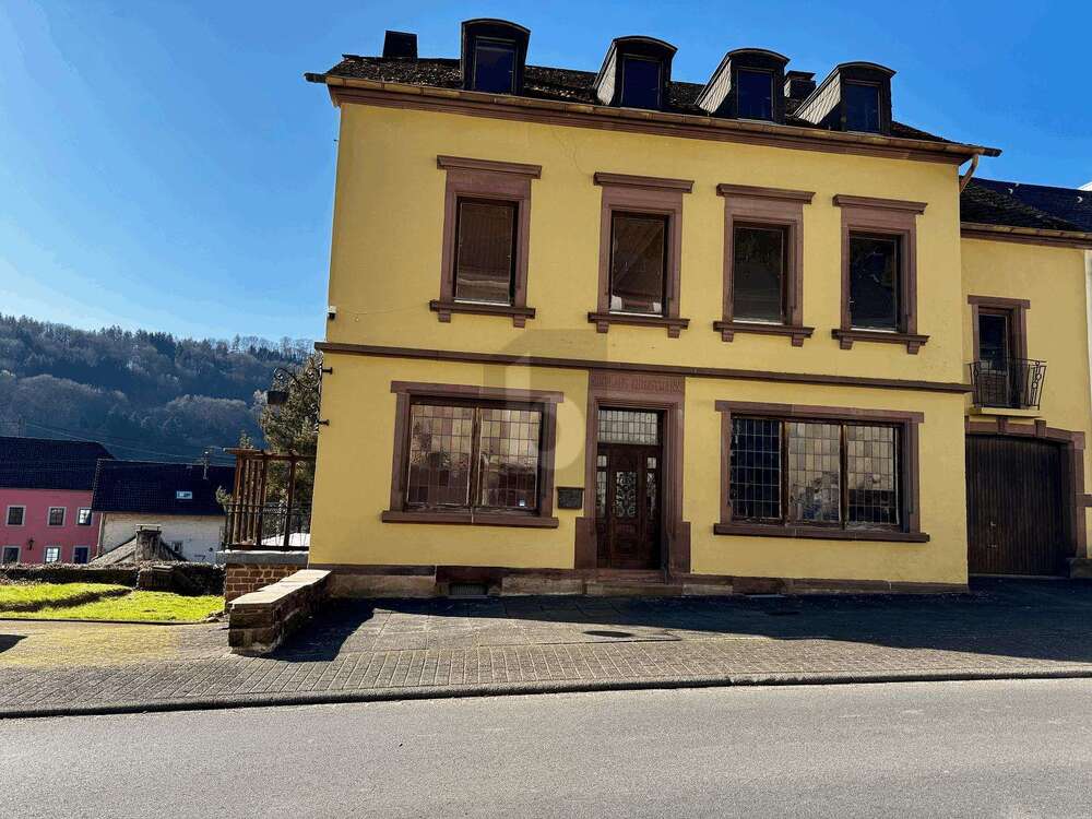 Thumbnail-Haus zum Kaufen in Malberg 200.000,00 € 264 m²