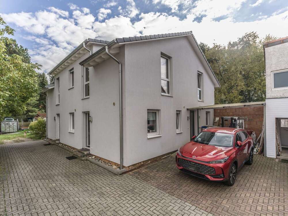 Thumbnail-Haus zum Kaufen in Heusenstamm 859.000,00 € 312 m²