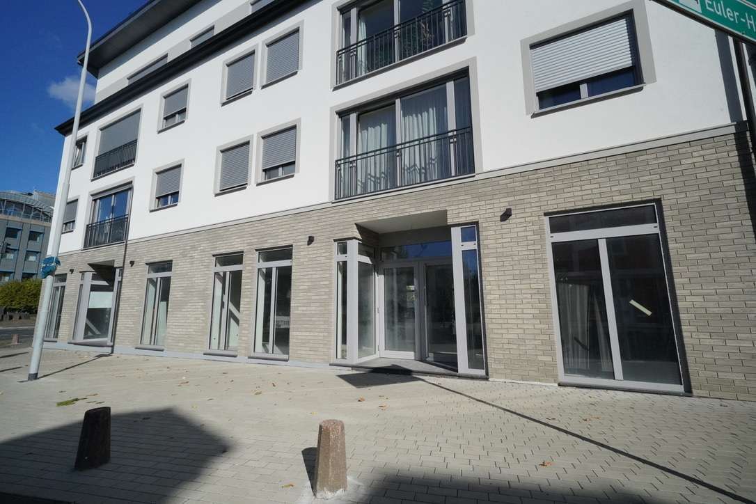 Thumbnail-Büro in Wetzlar 3.750,00 € 300 m²
