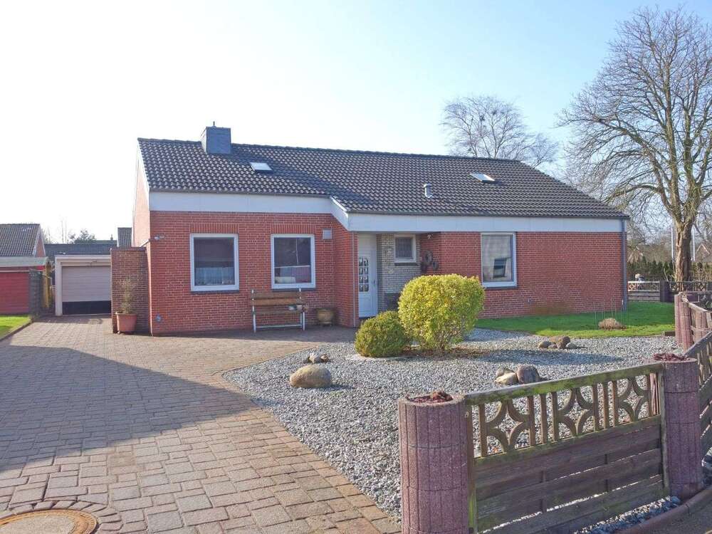 Thumbnail-Haus zum Kaufen in Brunsbüttel 243.000,00 € 106 m²