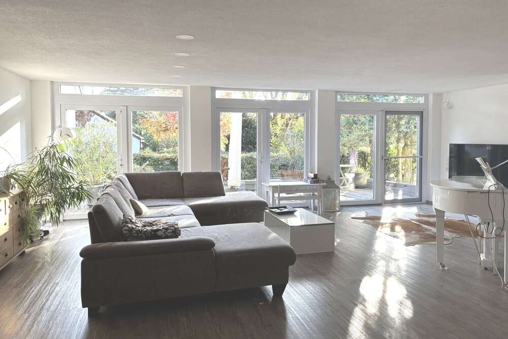 Thumbnail-Haus zum Kaufen in Kirchheim 1.500.000,00 € 334 m²