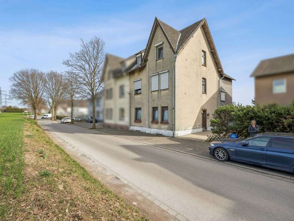 Thumbnail-Haus zum Kaufen in Schwerte 250.000,00 € 180 m²