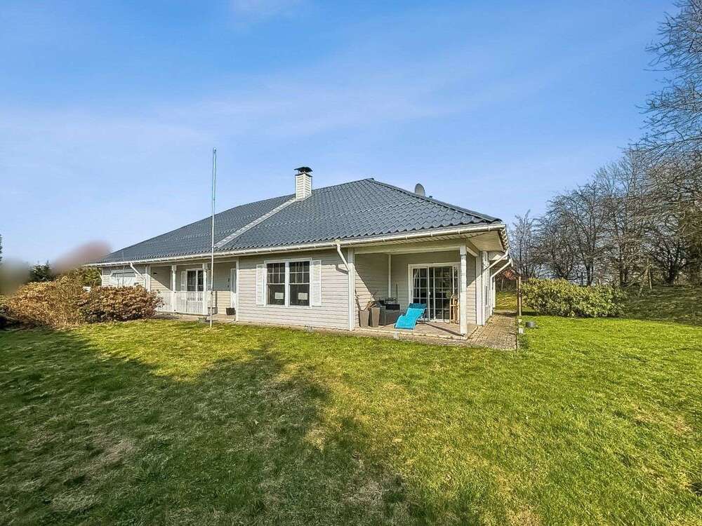 Thumbnail-Haus zum Kaufen in Friedeburg 279.000,00 € 150 m²