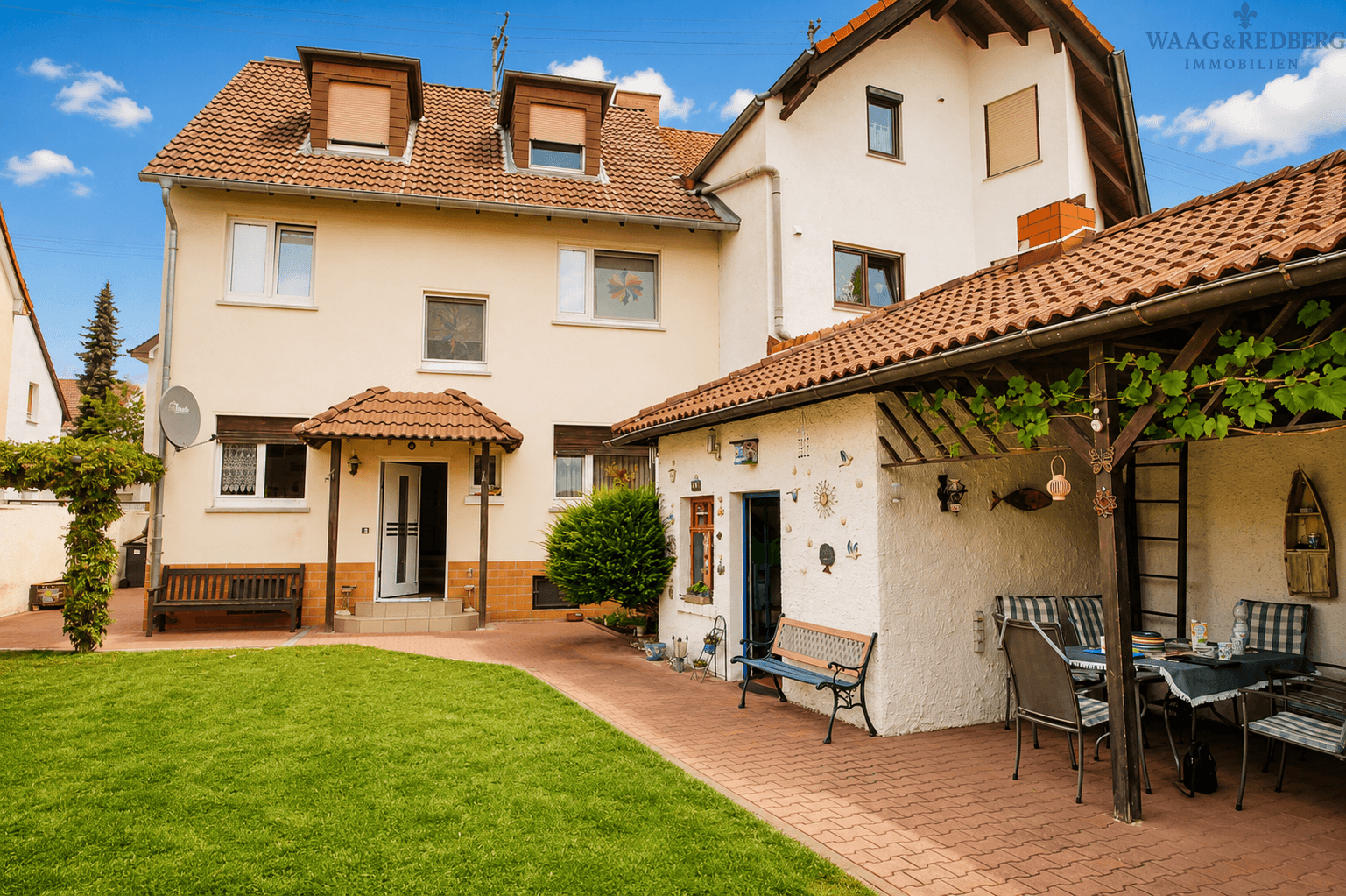 Thumbnail-Haus zum Kaufen in Zeilsheim 690.000,00 € 150 m²