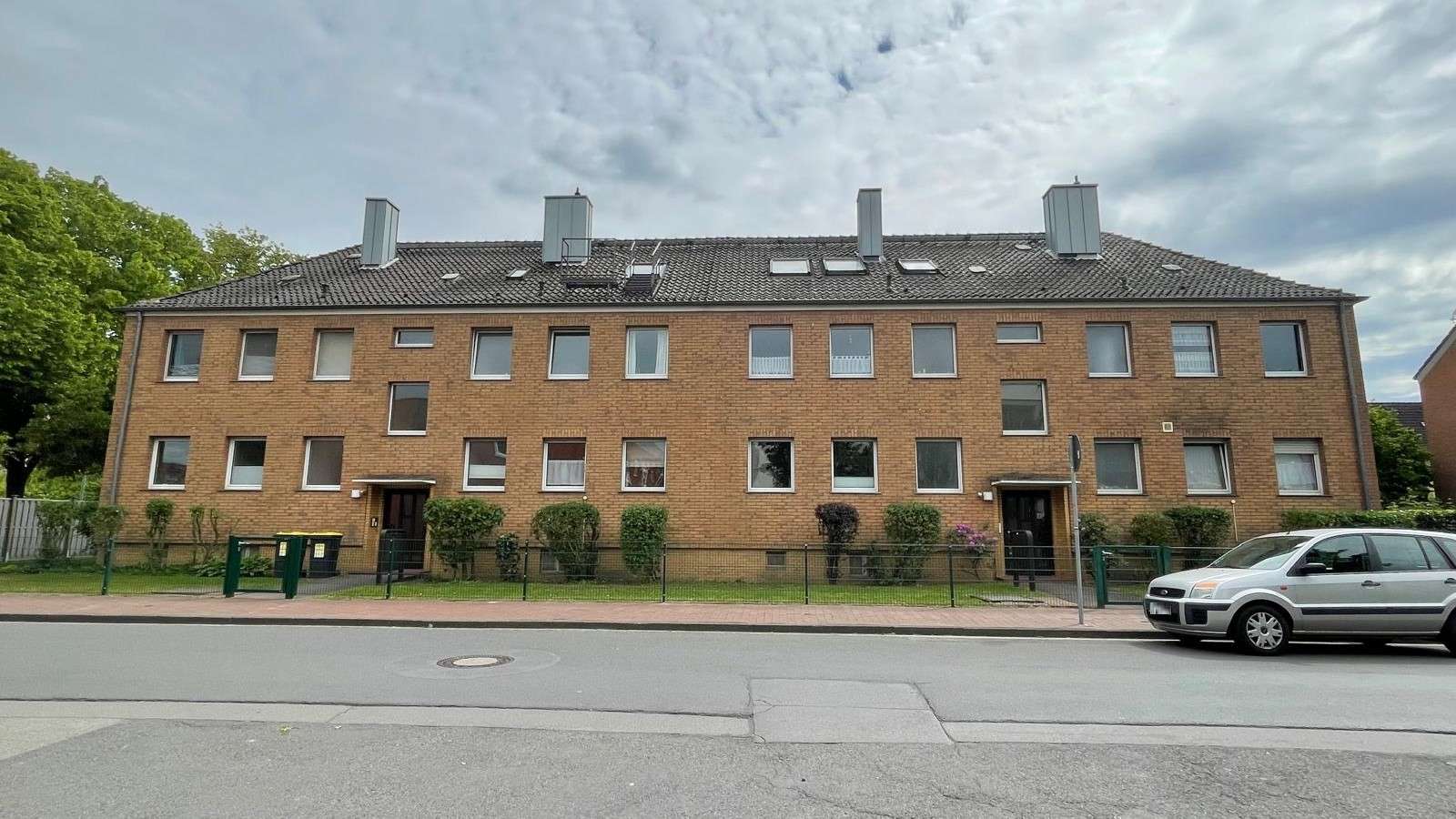 Thumbnail-Haus zum Kaufen in Hannover 1.490.000,00 € 652 m²