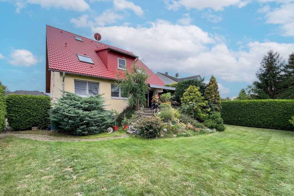 Thumbnail-Wohnung zum Kaufen in Brandis 350.000,00 € 204.95 m²