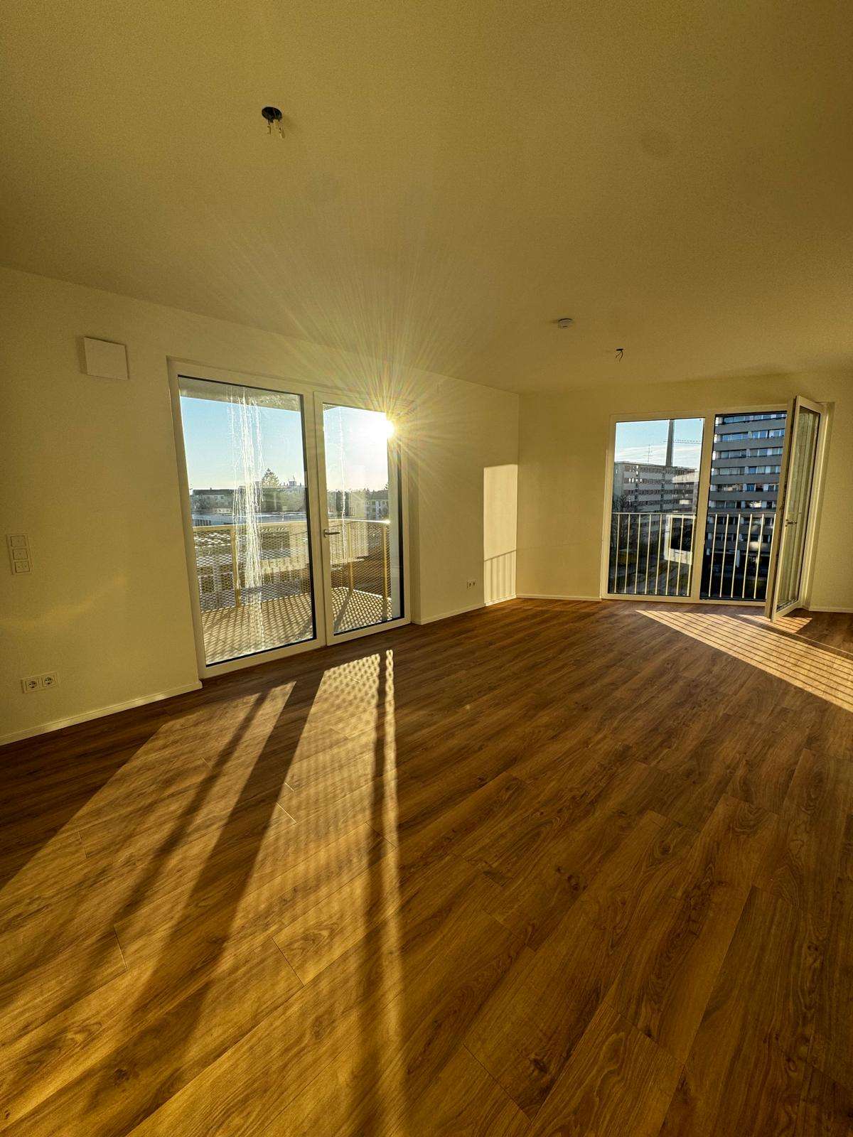 Thumbnail-Wohnung zum Mieten in Oberschleißheim 2.092,00 € 104.6 m²