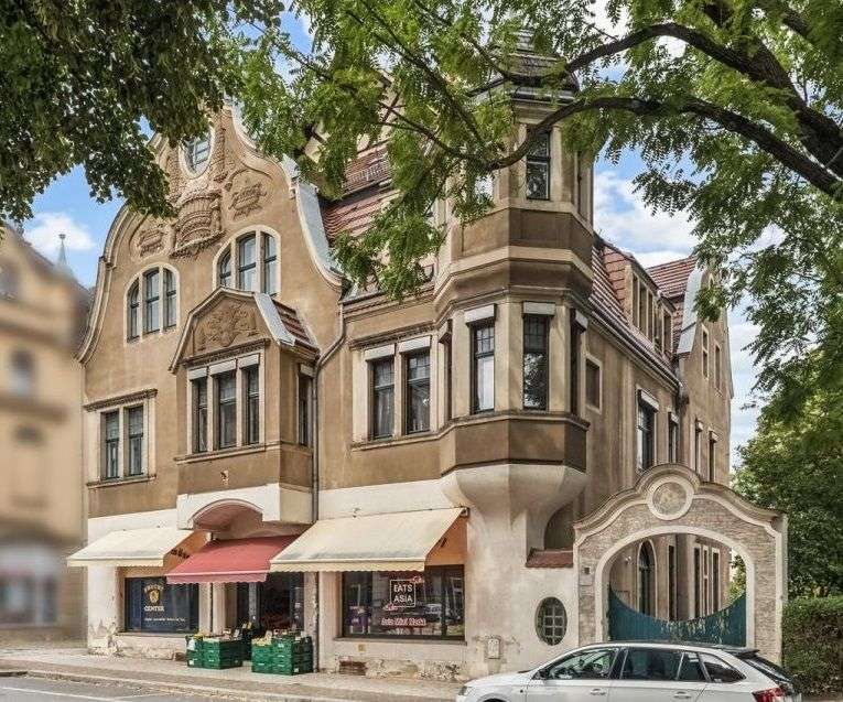 Thumbnail-Haus zum Kaufen in Dresden 1.350.000,00 € 381 m²