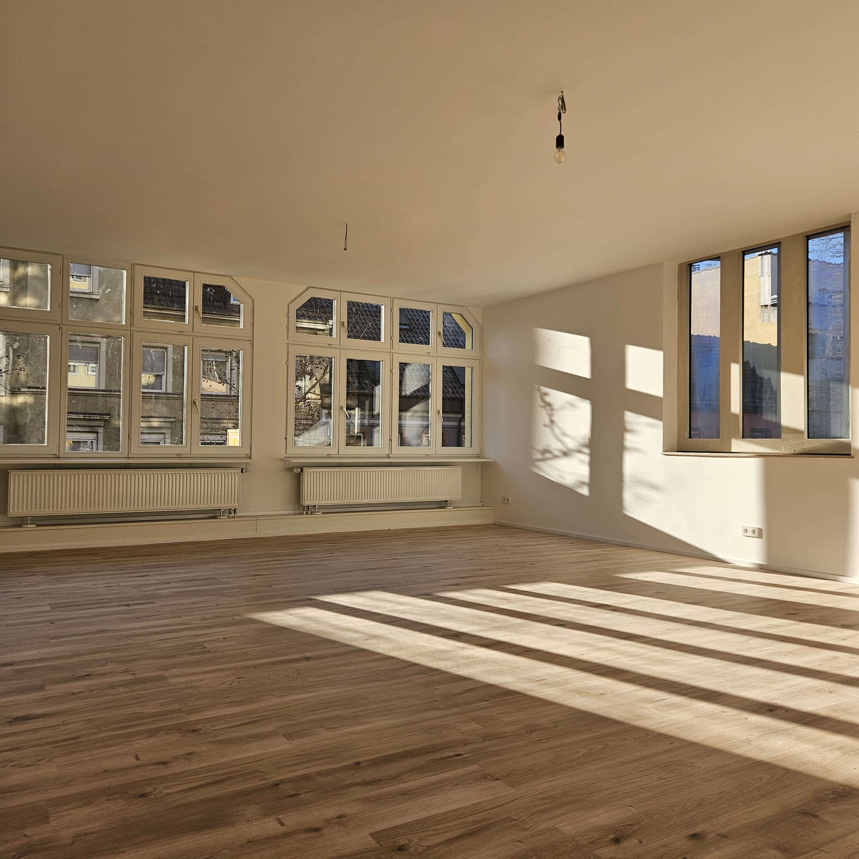 Thumbnail-Wohnung zum Mieten in Pforzheim 936,00 € 93.52 m²