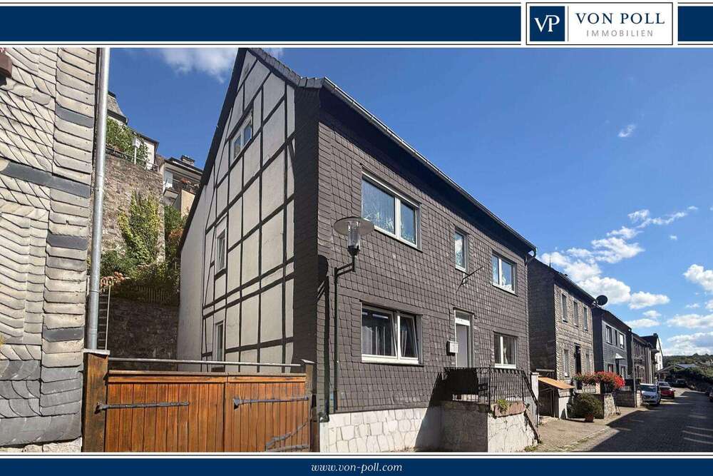 Thumbnail-Haus zum Kaufen in Arnsberg 260.000,00 € 213.82 m²