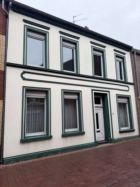 Thumbnail-Haus zum Kaufen in Kevelaer-Wetten 209.000,00 € 180 m²