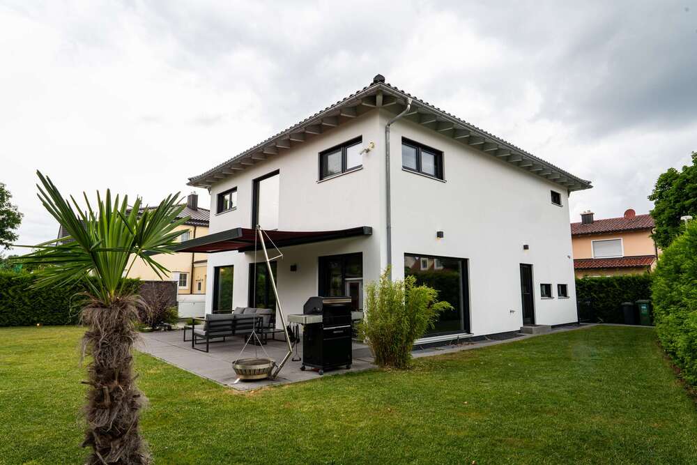 Thumbnail-Haus zum Kaufen in Augsburg 1.995.000,00 € 280 m²