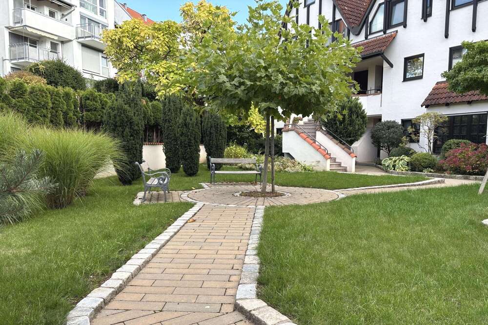 Thumbnail-Wohnung zum Kaufen in Sindelfingen 380.000,00 € 94 m²