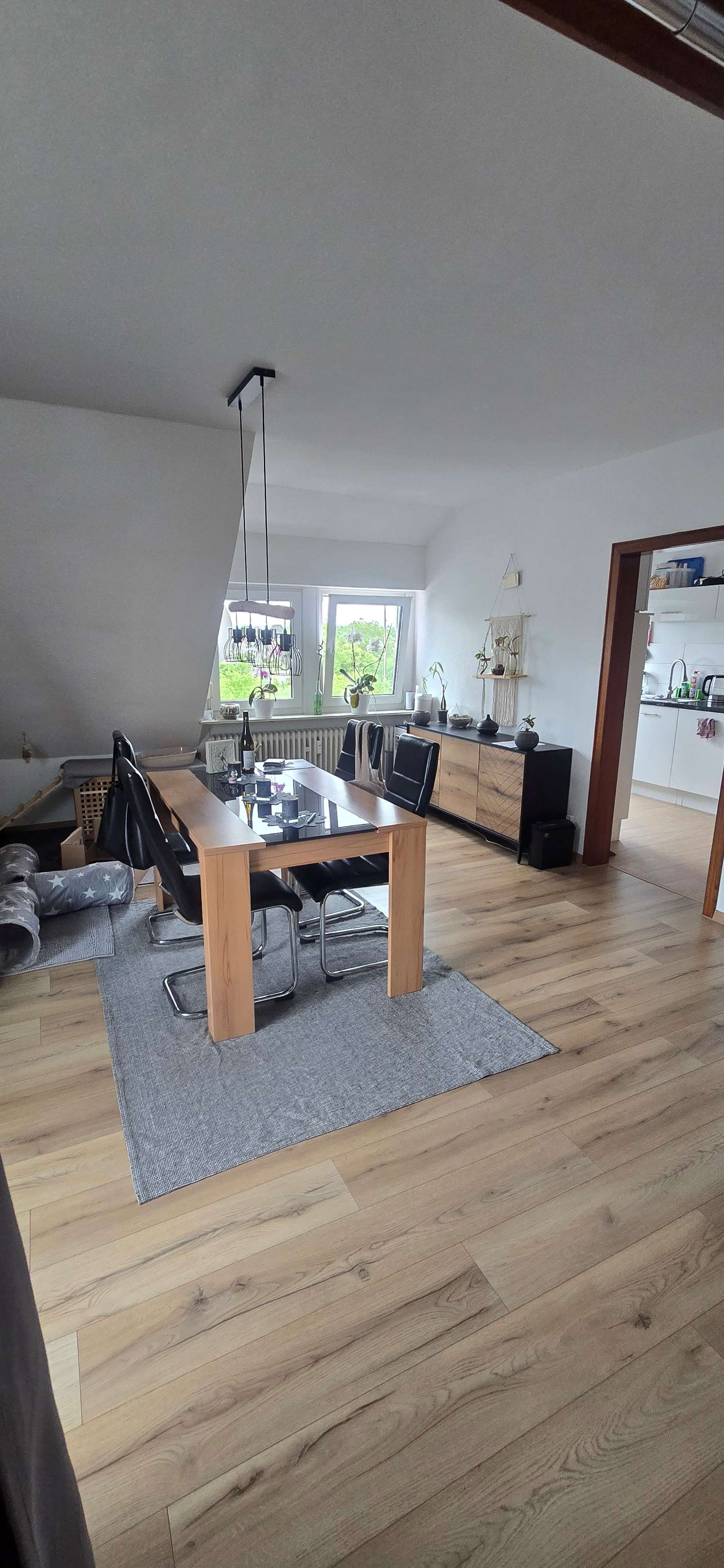 Thumbnail-Wohnung zum Mieten in Kaltenengers 720,00 € 95 m²