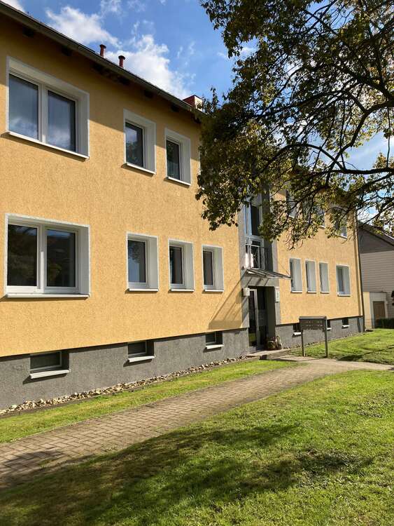 Thumbnail-Wohnung zum Mieten in Bad Salzd.-Bodenburg 365,00 € 60.48 m²