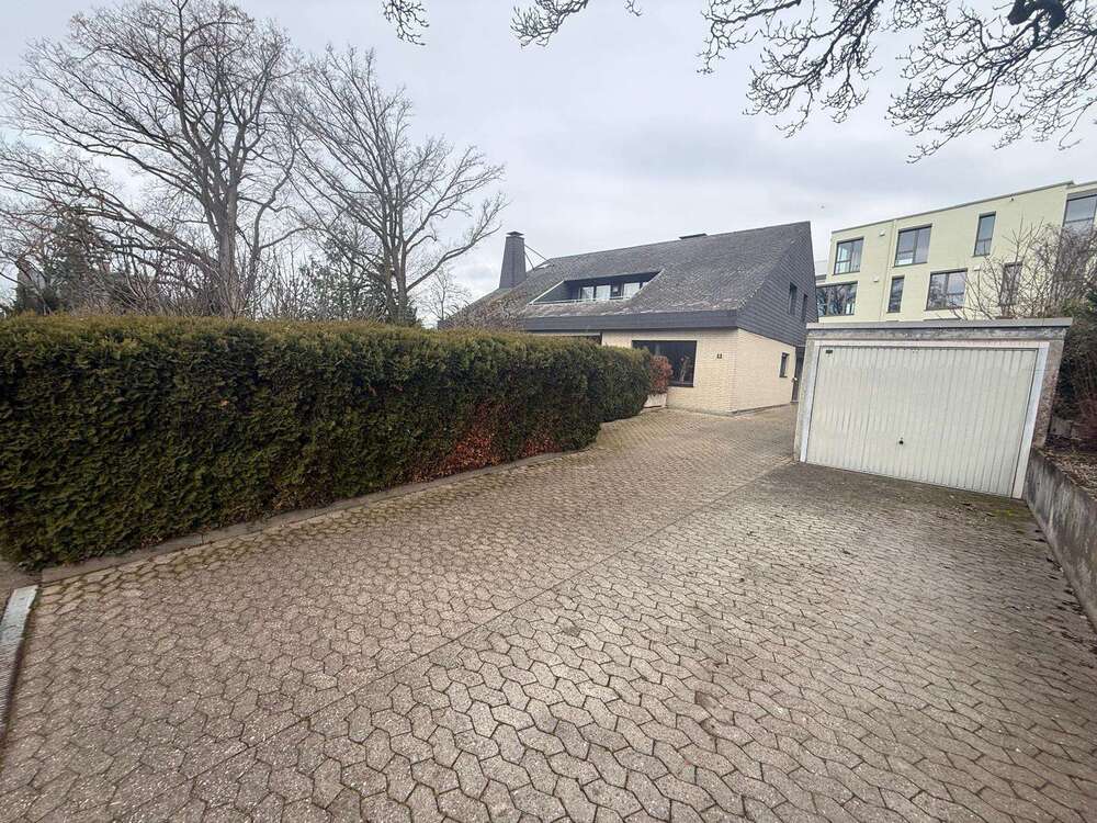 Thumbnail-Haus zum Kaufen in Koblenz 599.000,00 € 263 m²