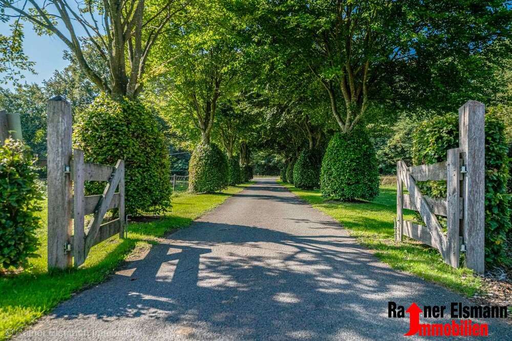 Thumbnail-Haus zum Kaufen in Emmerich am Rhein 1.499.000,00 € 597 m²