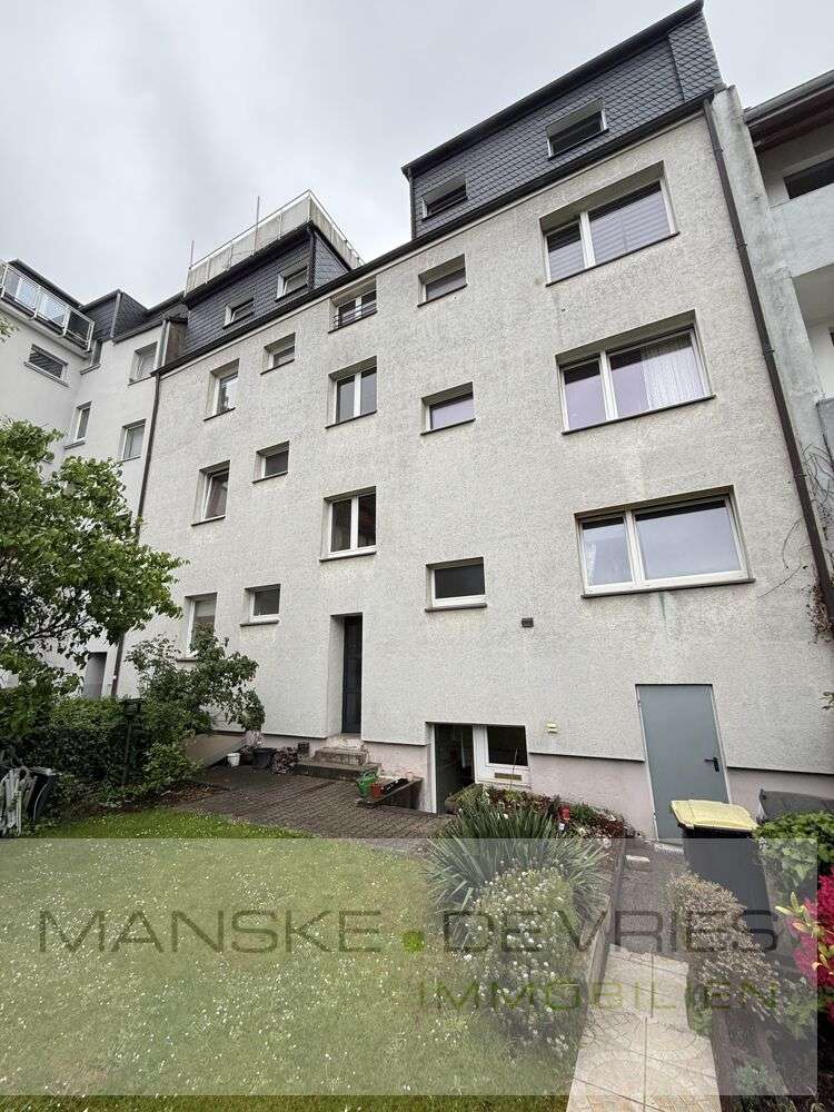 Thumbnail-Haus zum Kaufen in Essen 700.000,00 € 565 m²