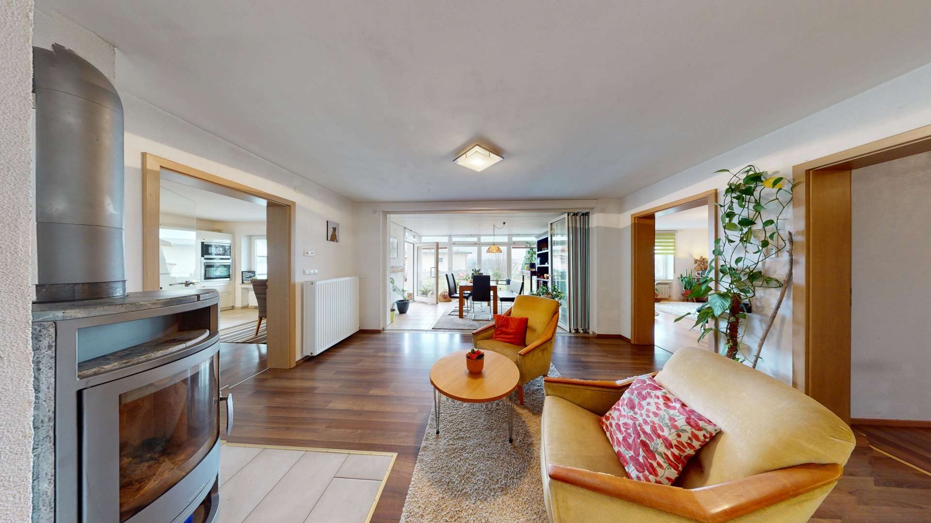 Thumbnail-Wohnung zum Kaufen in Ochsenhausen 385.000,00 € 151 m²