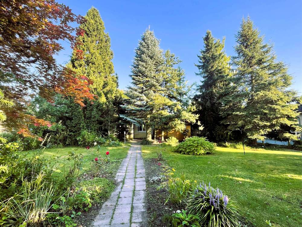 Thumbnail-Grundstück zu verkaufen in Berlin 499.000,00 € 924 m²