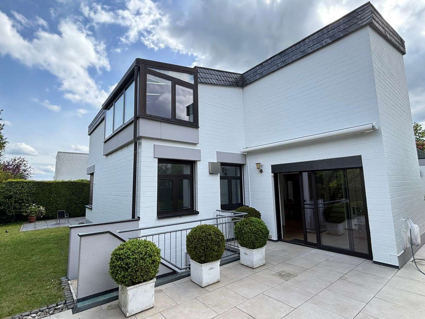 Thumbnail-Haus zum Kaufen in Kronberg im Taunus 2.195.000,00 € 410 m²