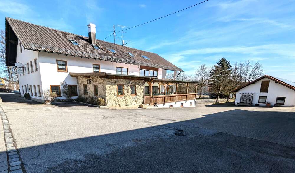 Thumbnail-Haus zum Kaufen in Sankt Wolfgang 1.298.000,00 € 357 m²