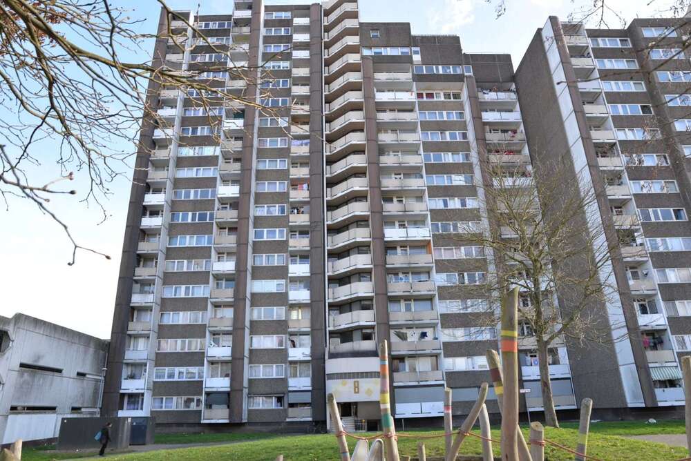 Thumbnail-Wohnung zum Kaufen in Köln 116.000,00 € 64 m²